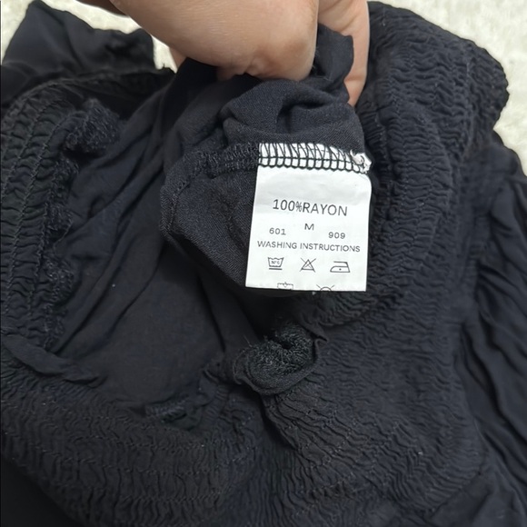 Black Ruffled Mini Skirt - Picture 4 of 4